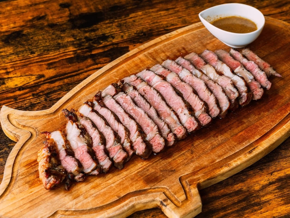 ステーキチャンピオンのお肉も！