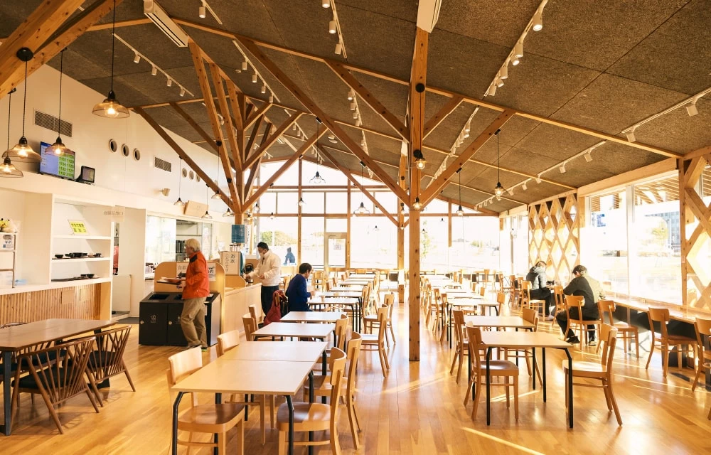 道の駅に併設されているので観光の合間に立ち寄れる