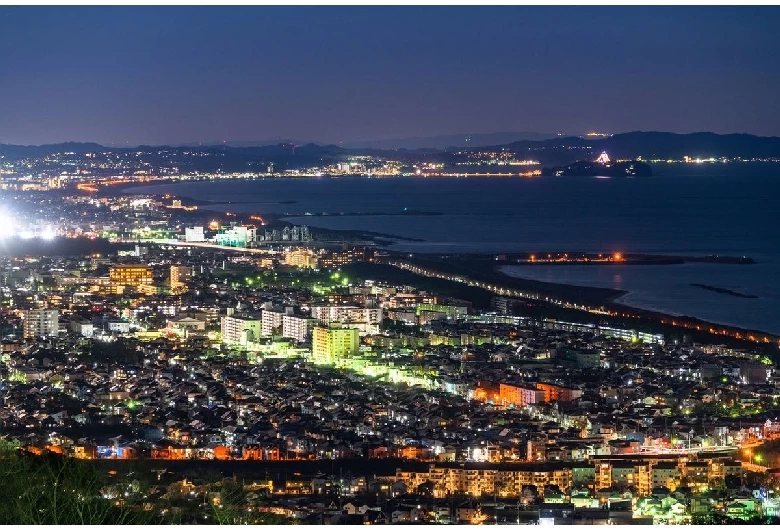 湘南平（夜景）