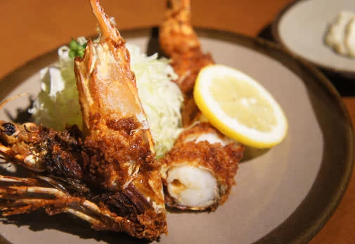 天然大エビフライ定食