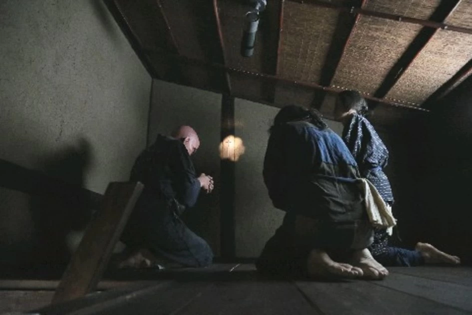 屋根裏再現
