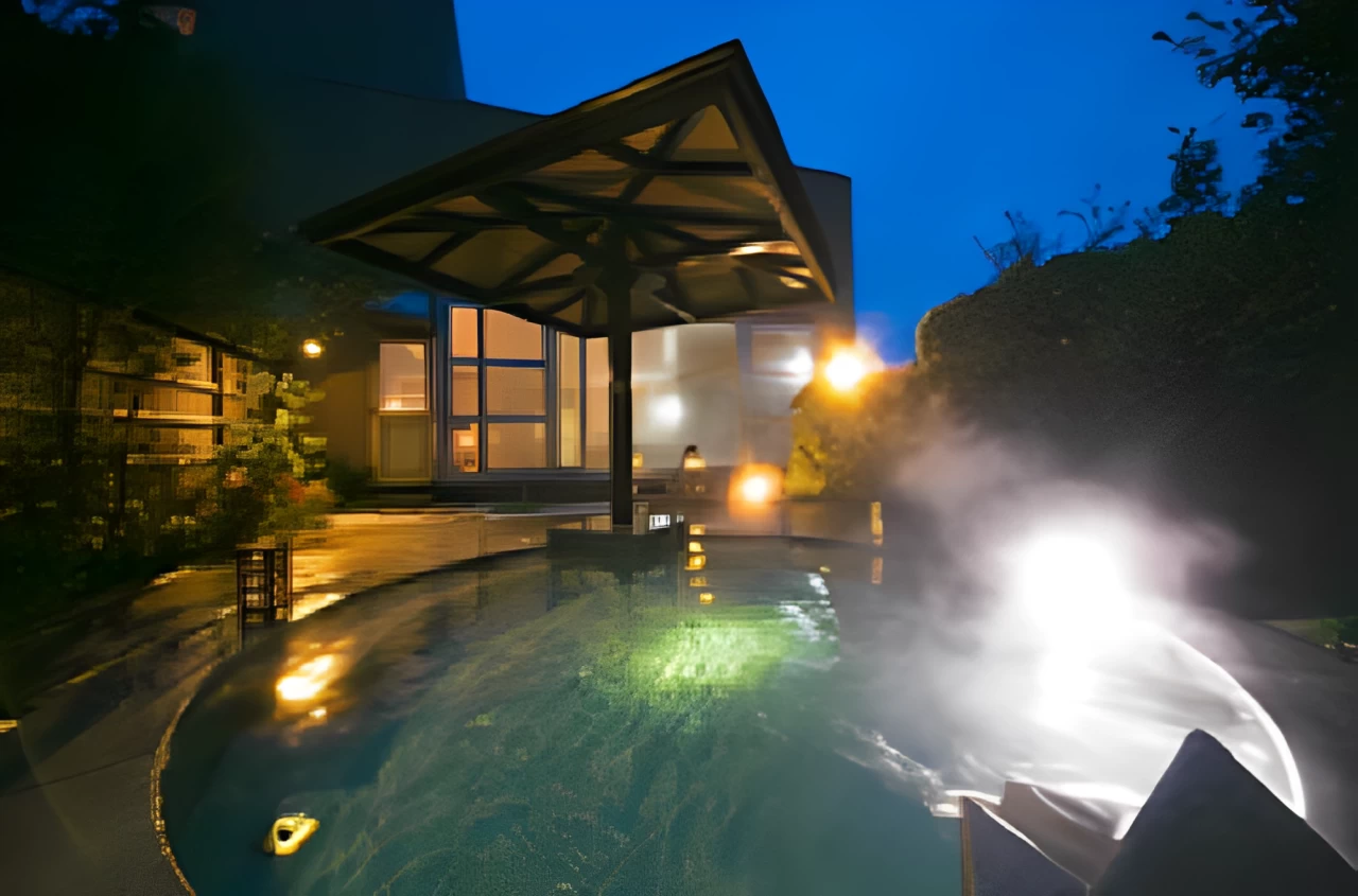 天然温泉露天風呂