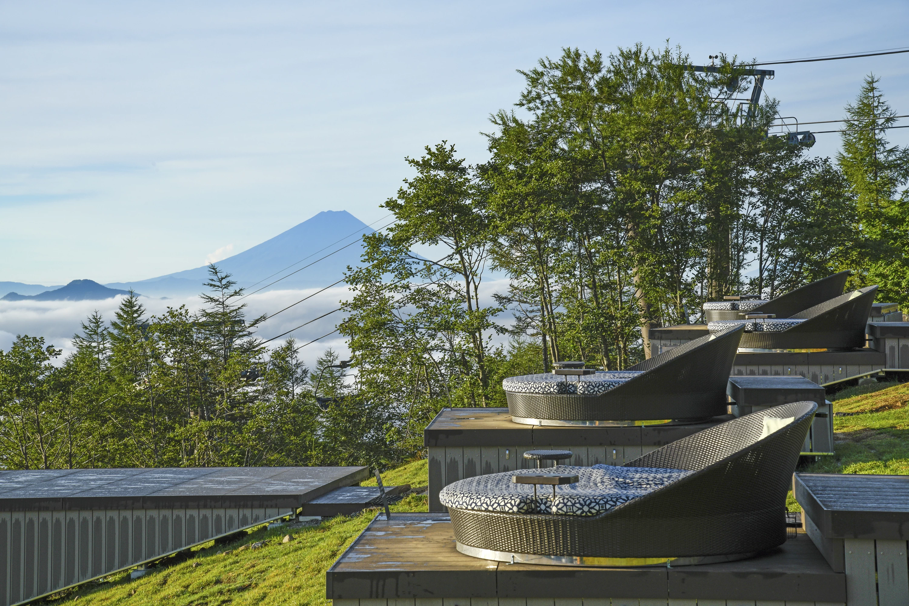 山々を望む絶景