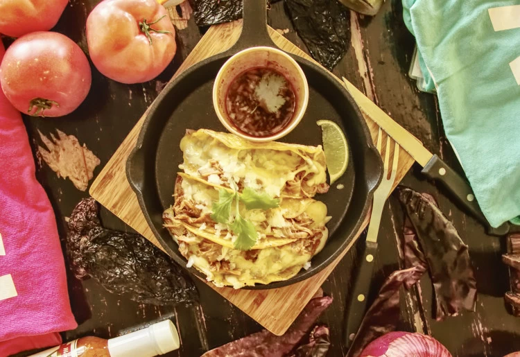 ポークビリアタコス