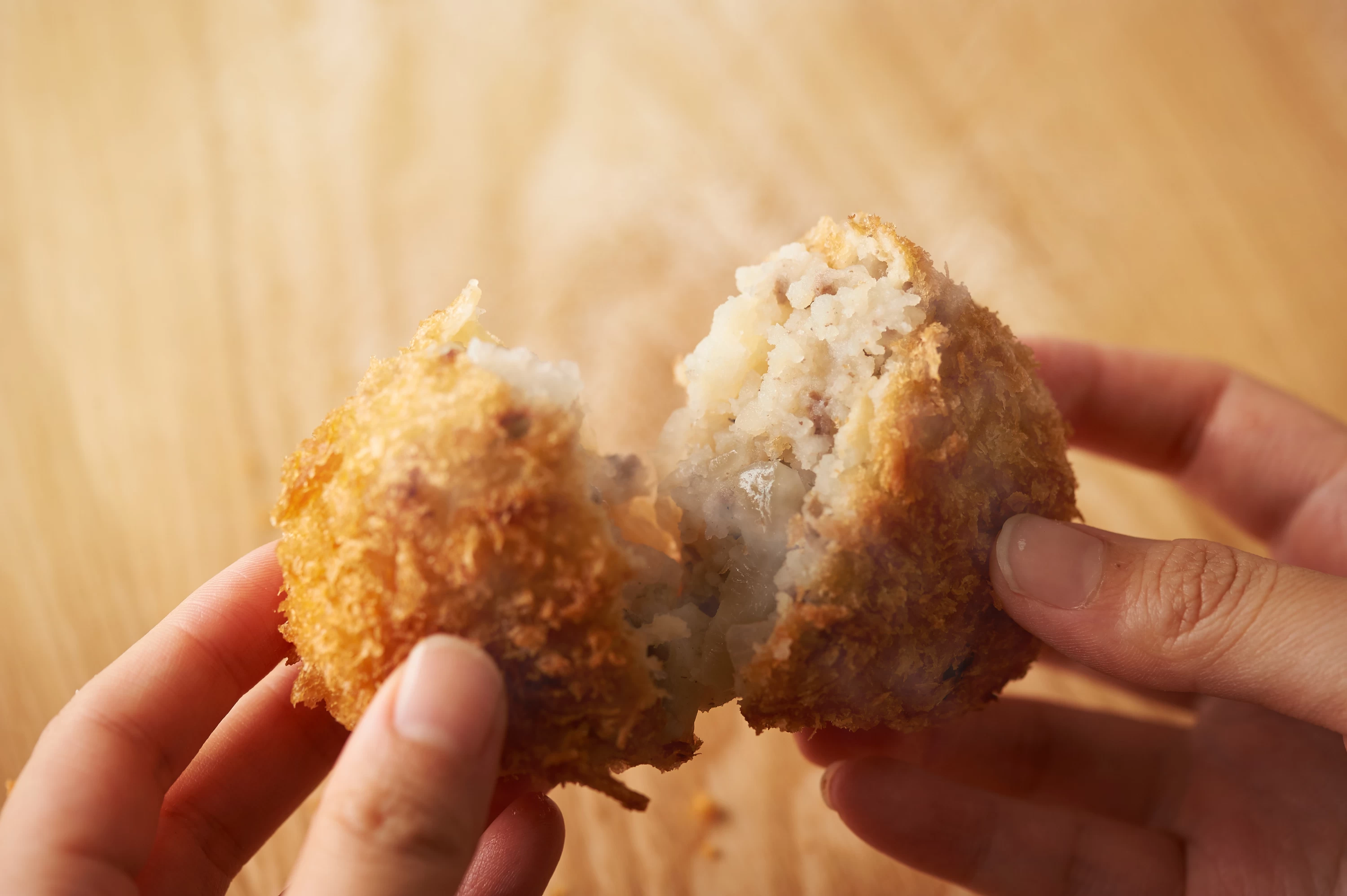 自家製手づくりコロッケ