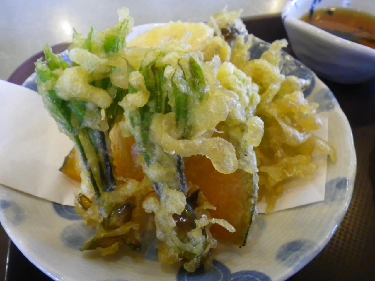 野菜の天ぷら（現地撮影）