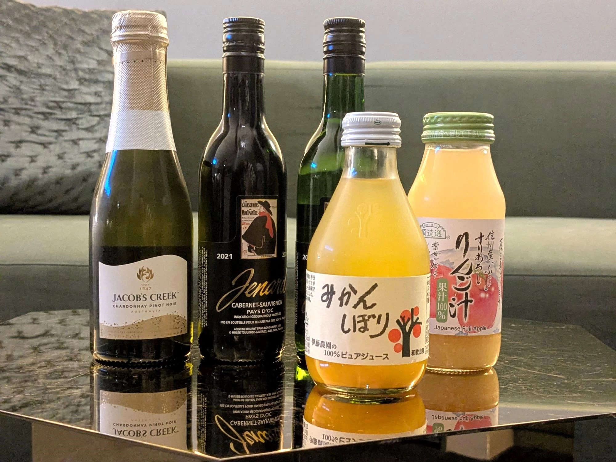 冷蔵庫のドリンクの一部（現地にて撮影）