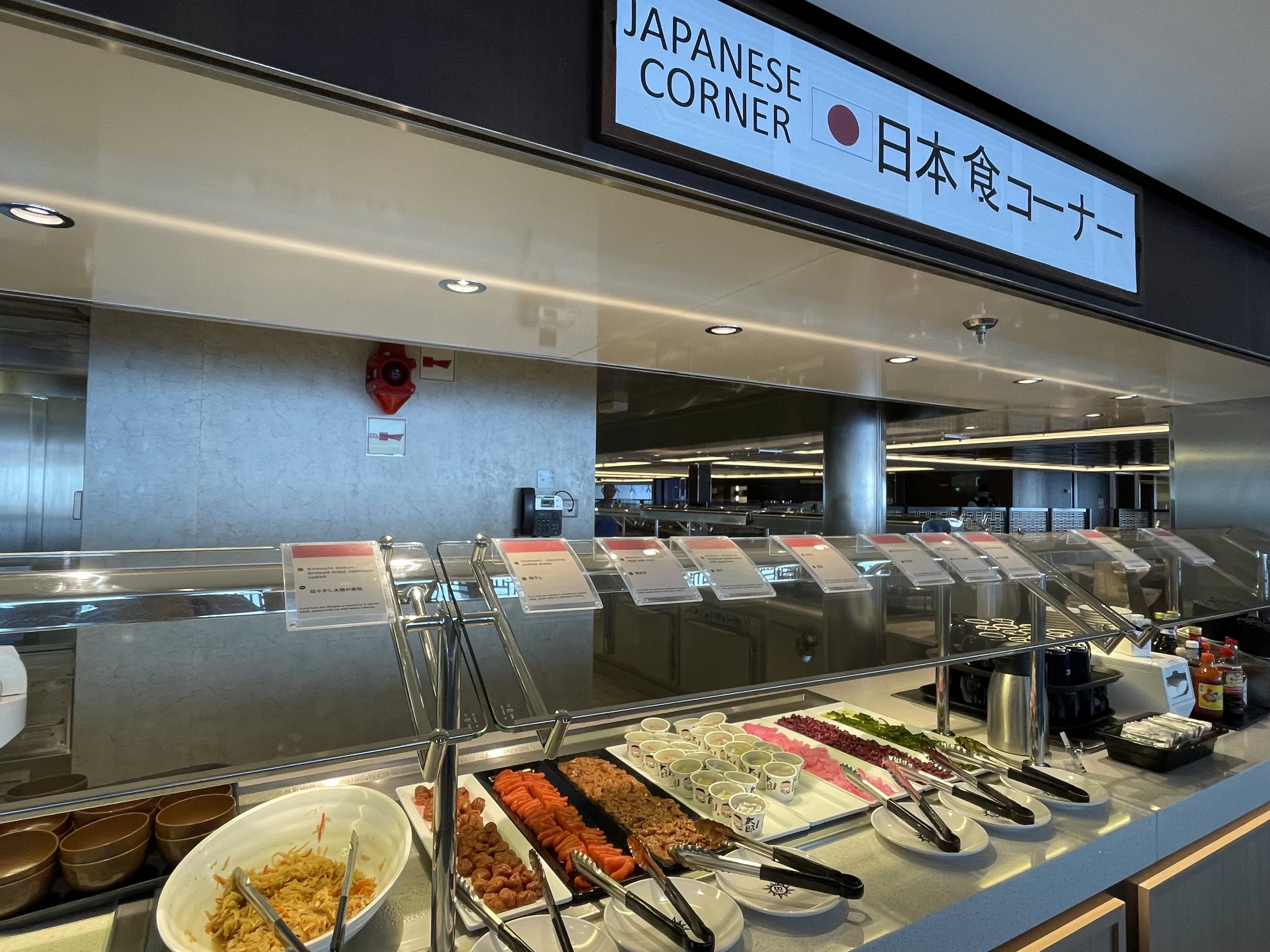 日本食コーナー（現地にて撮影）