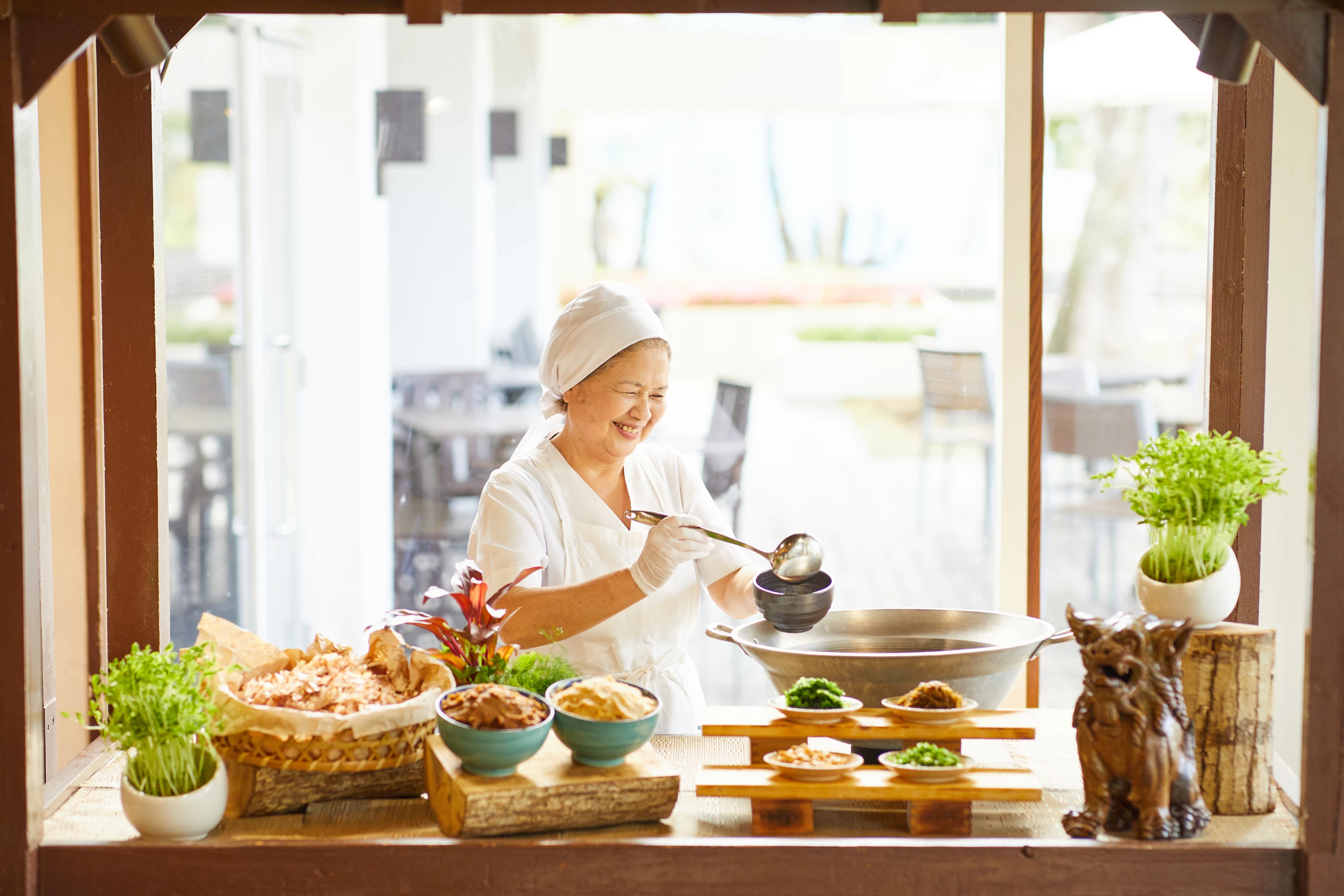 おばぁの朝食コーナー