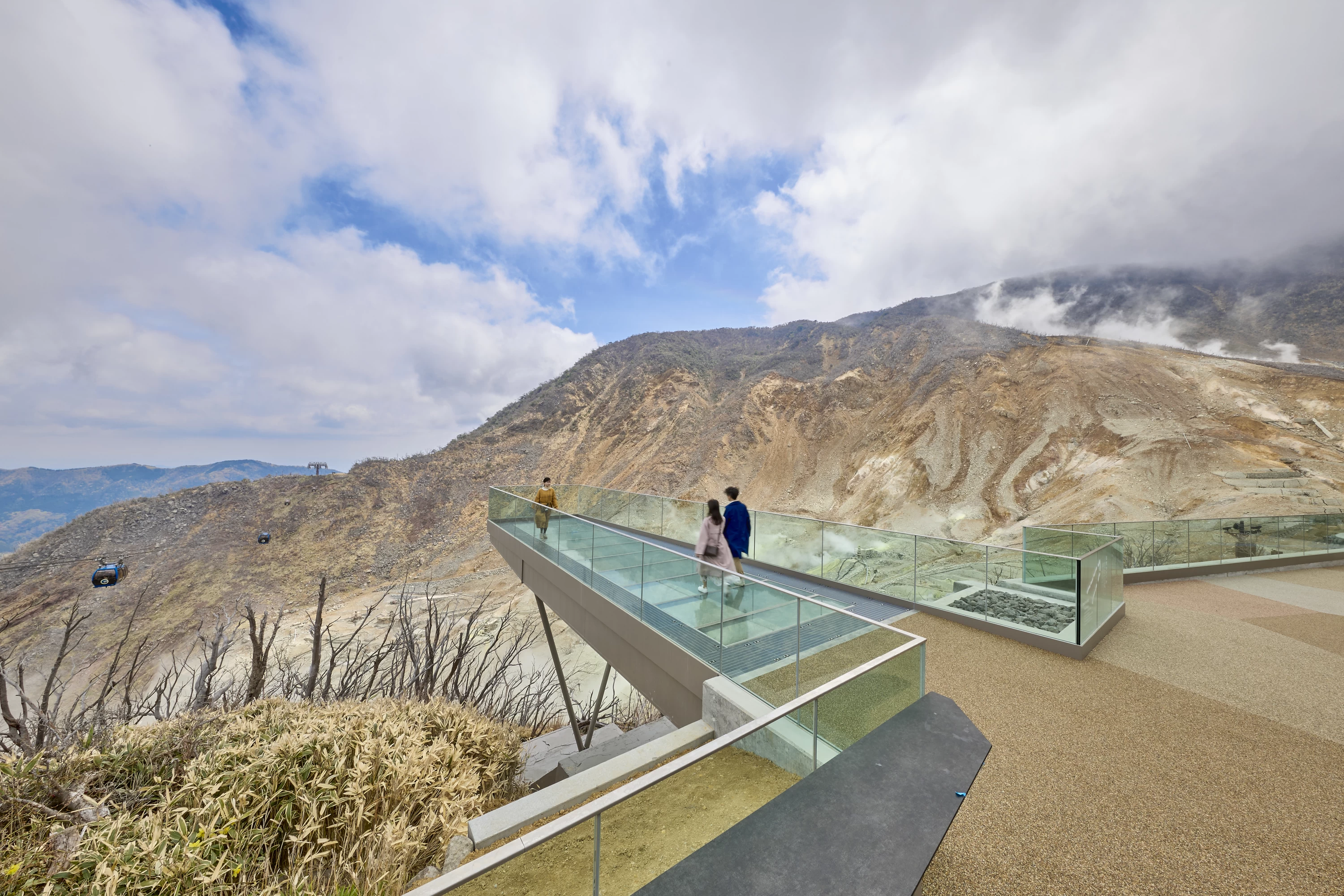 息吹のデッキ（画像提供：株式会社小田急箱根）