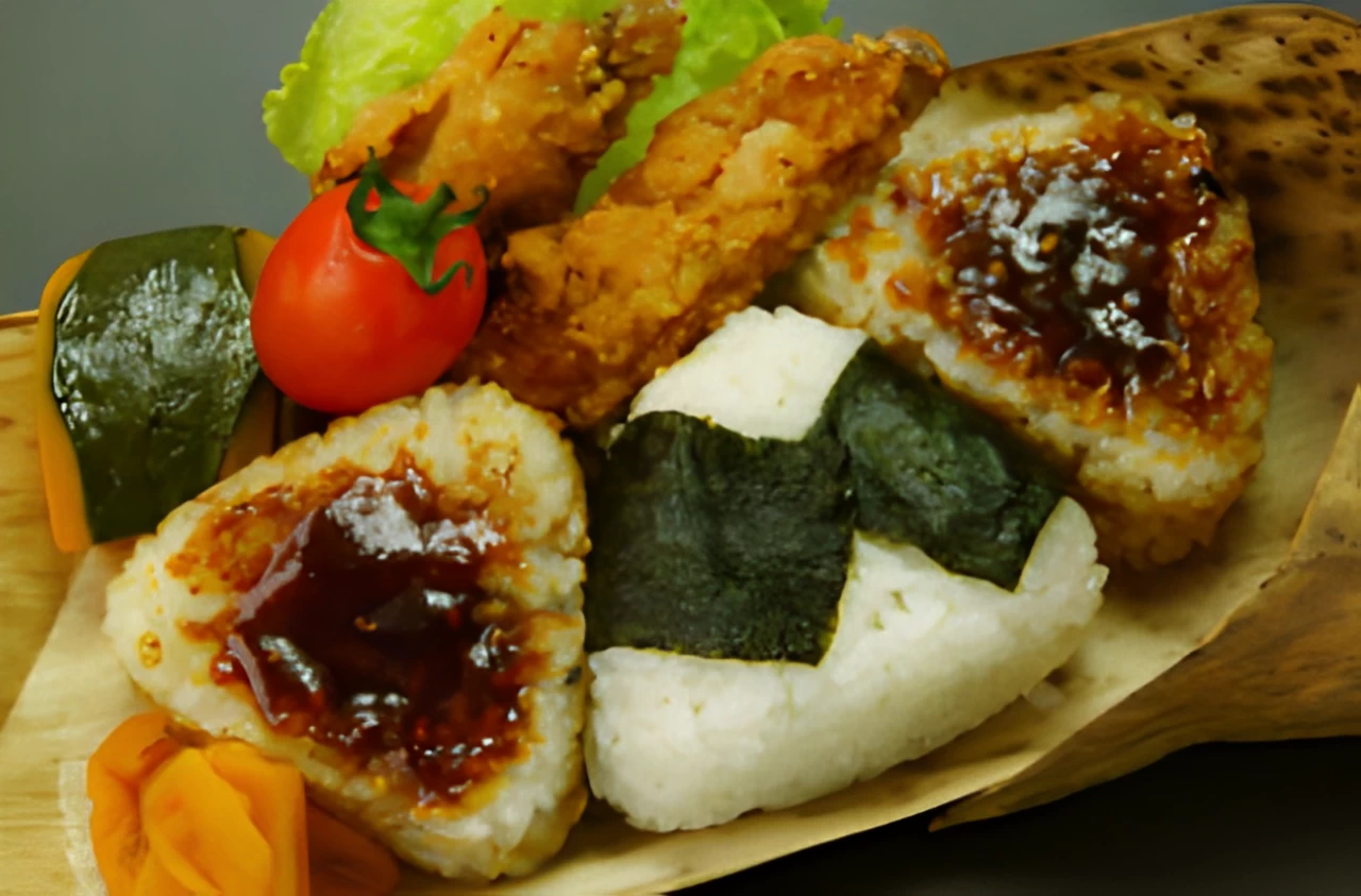 滝見弁当 みそ焼きおにぎり弁当