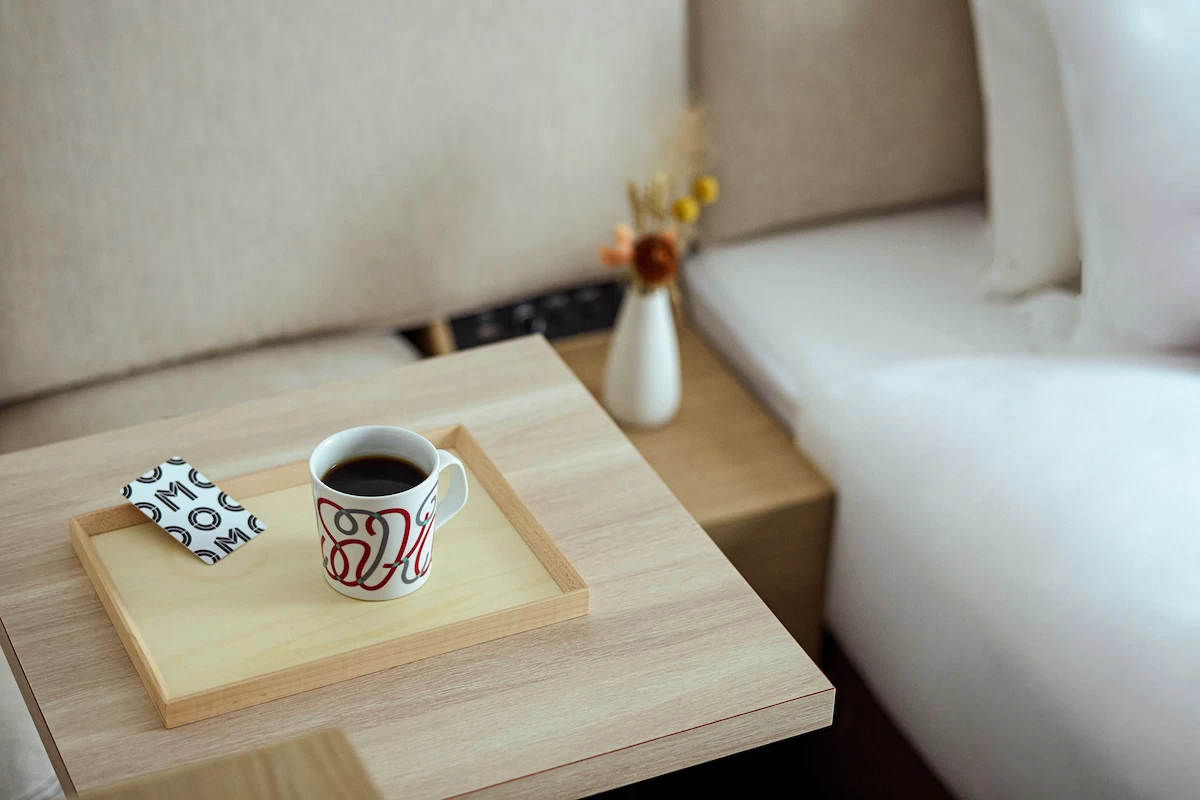 シンプル＆コンパクト。清潔感ある客室 