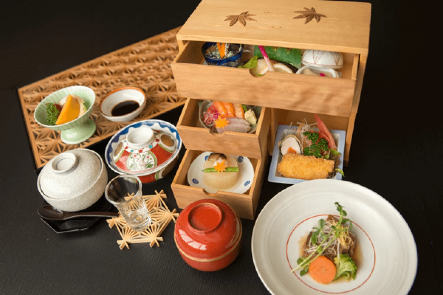 「大川 組子膳・家具膳」