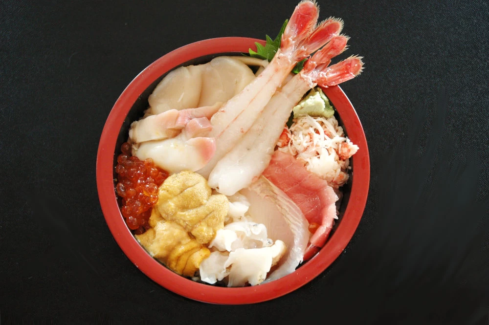 海鮮丼も楽しめる
