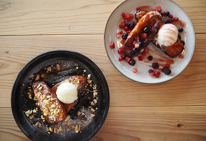 2種類のフレンチトースト