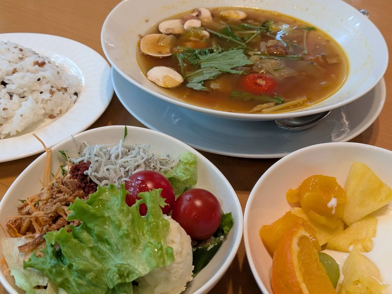 スープカレーセット（現地にて撮影）