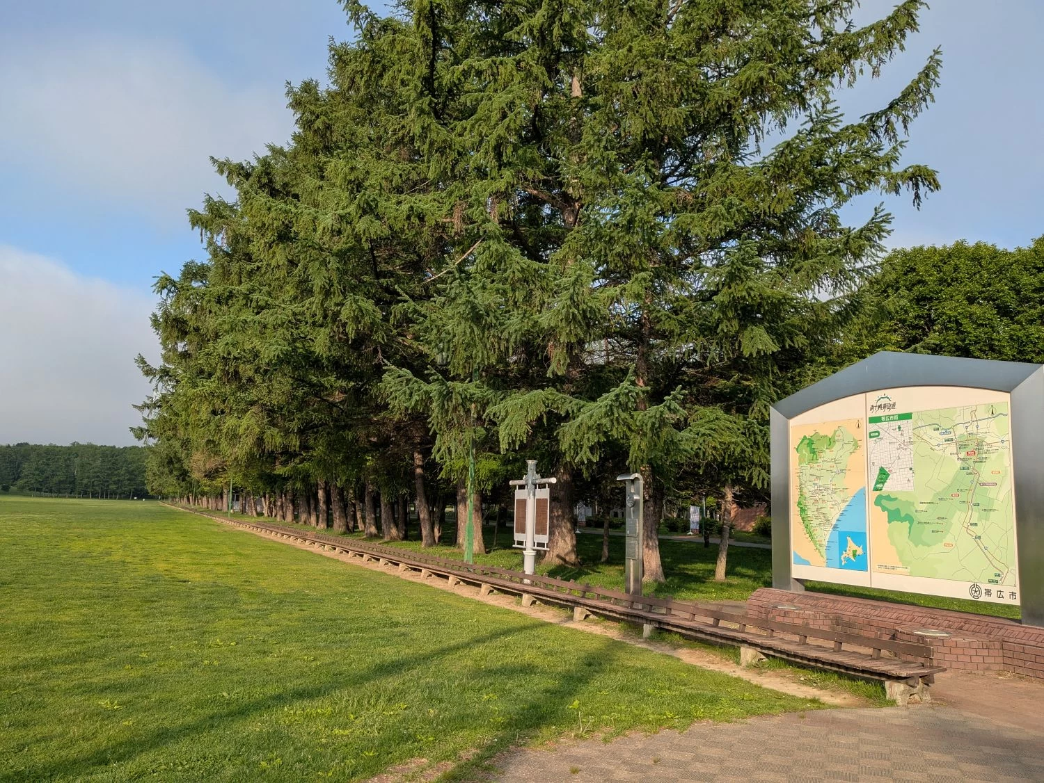 400ｍベンチ（現地にて撮影）
