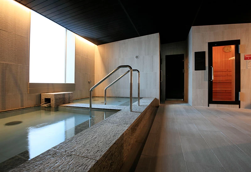 サウナ＆バスルームで“ととのう”体験を