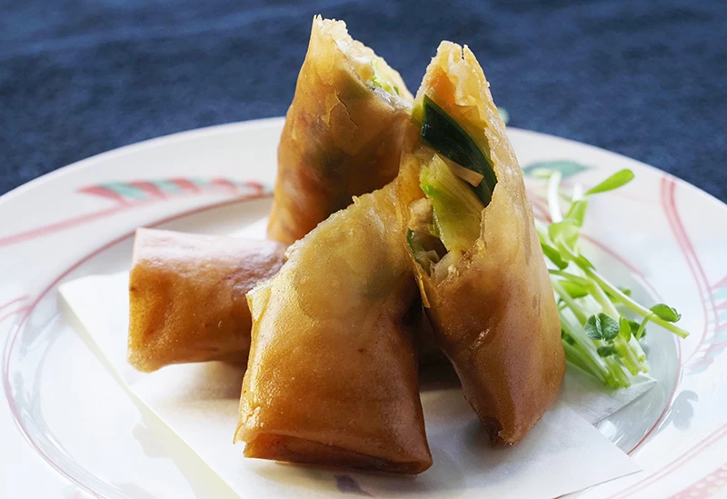 シェフのオリジナル「シャキシャキ春巻き」