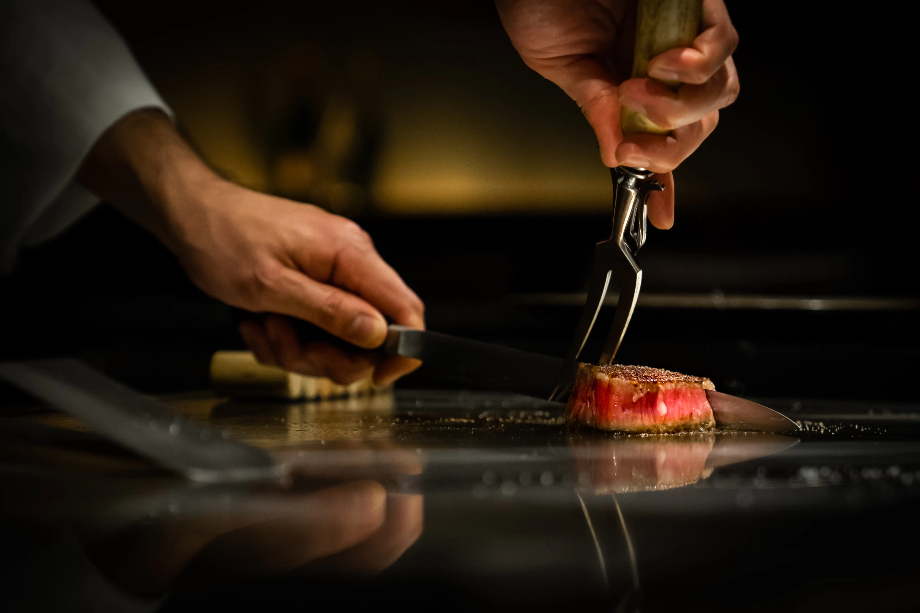 ①マラルンガ 鉄板焼