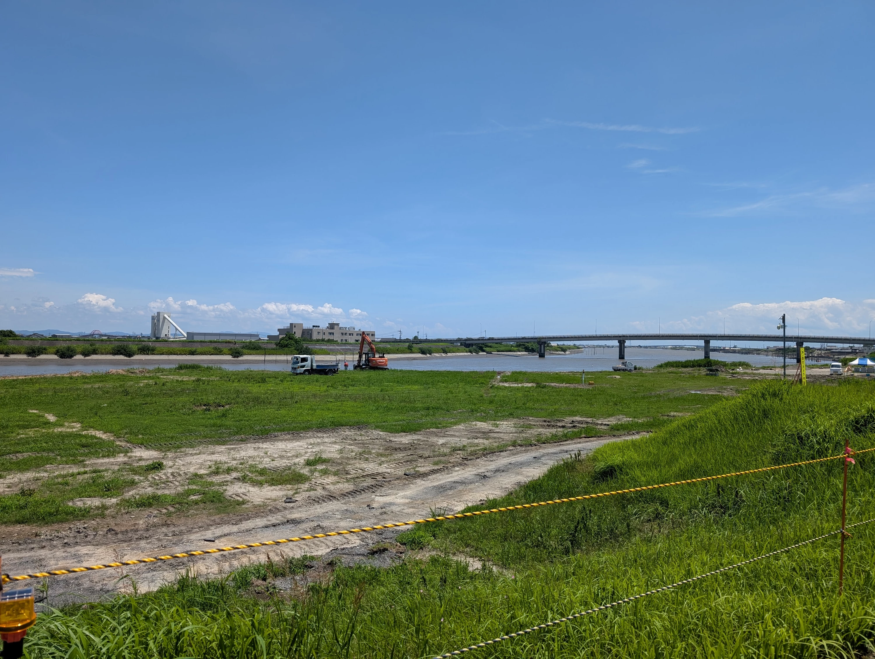 平面的に可視化するための工事が進む(現地にて撮影)