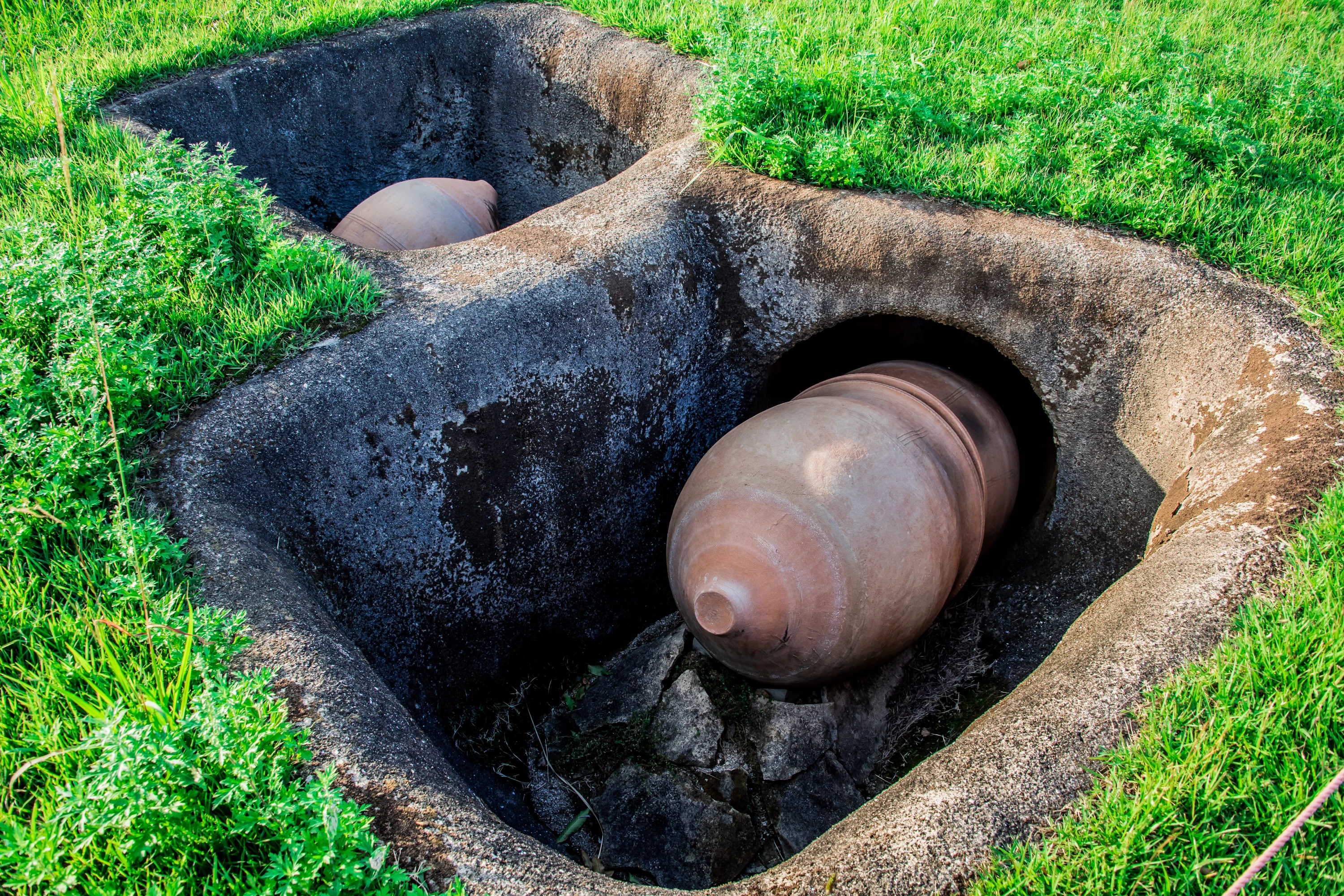 甕棺出土(再現)