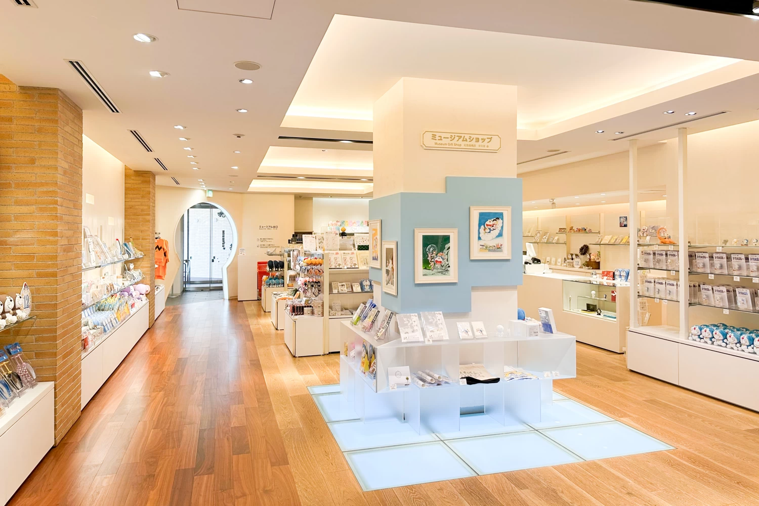 ミュージアムショップ
