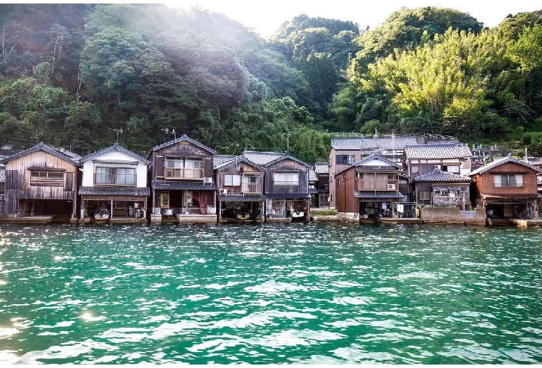 伊根湾舟屋群①