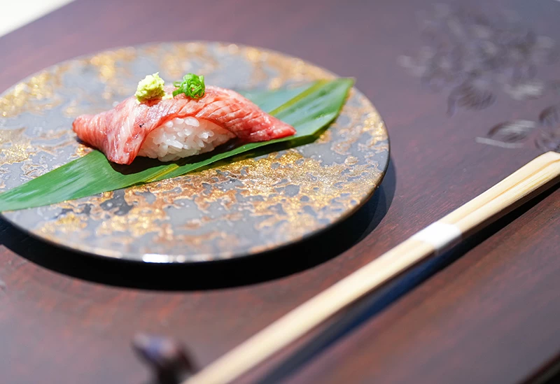 0.3%神戸ビーフ　にぎり