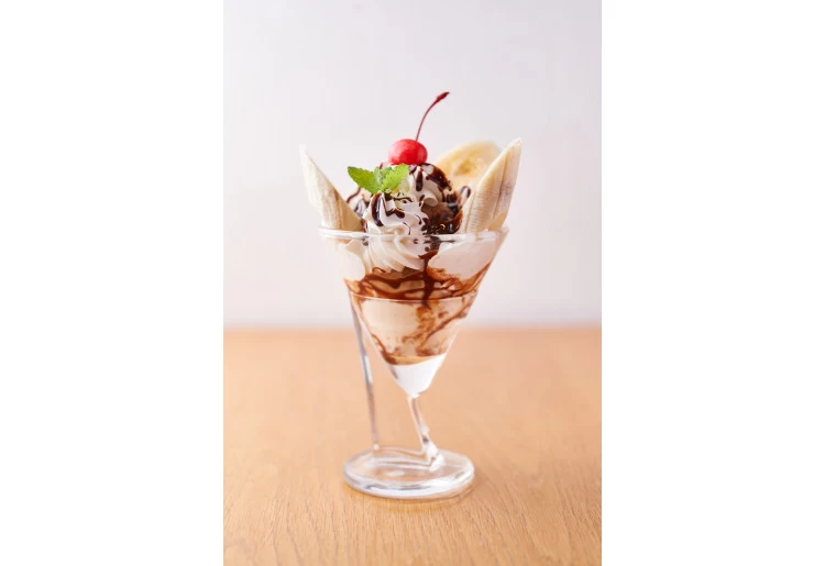 チョコレートパフェ