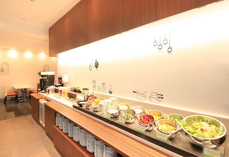 ハーフビュッフェスタイルで愉しむ朝食