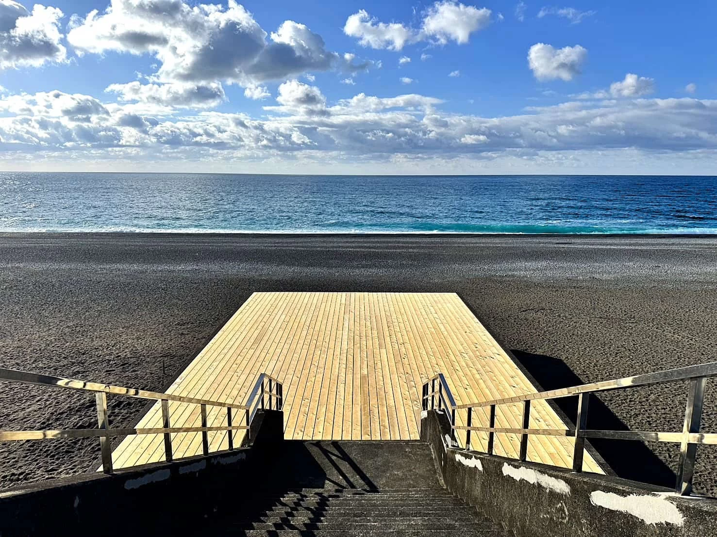 琴ヶ浜松原野外劇場