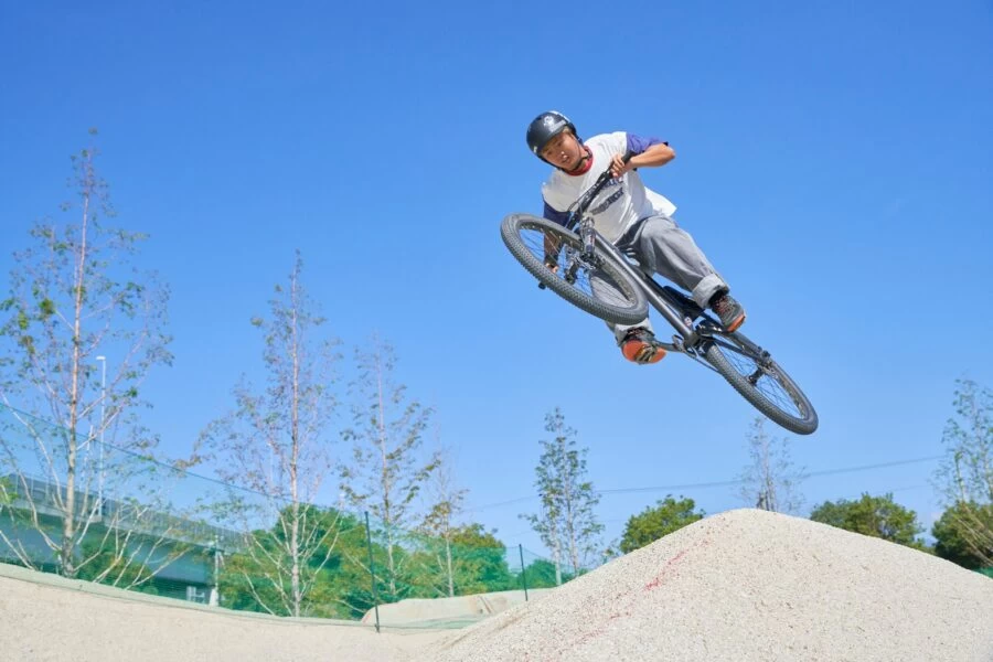 気軽にマウンテンバイクやBMXの体験が可能