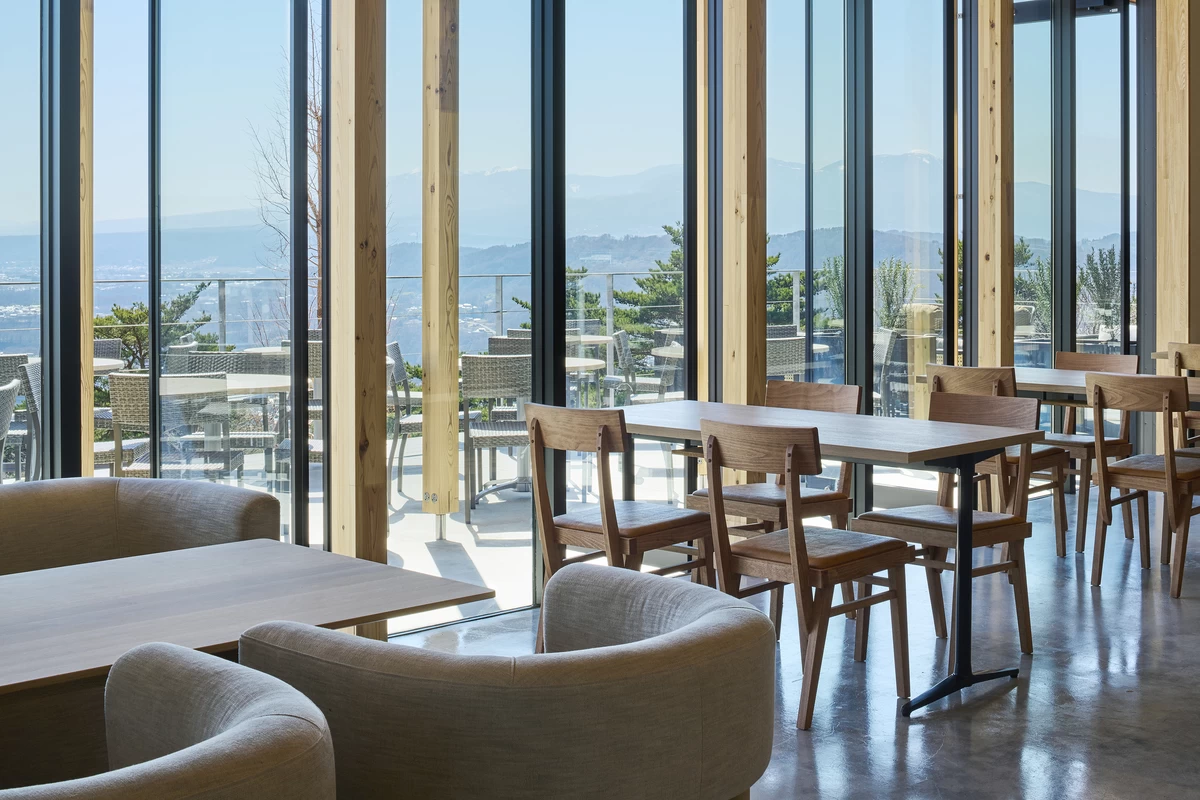 レストラン内観