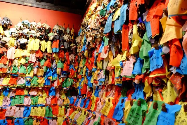 御蚕神堂（オシラ堂）