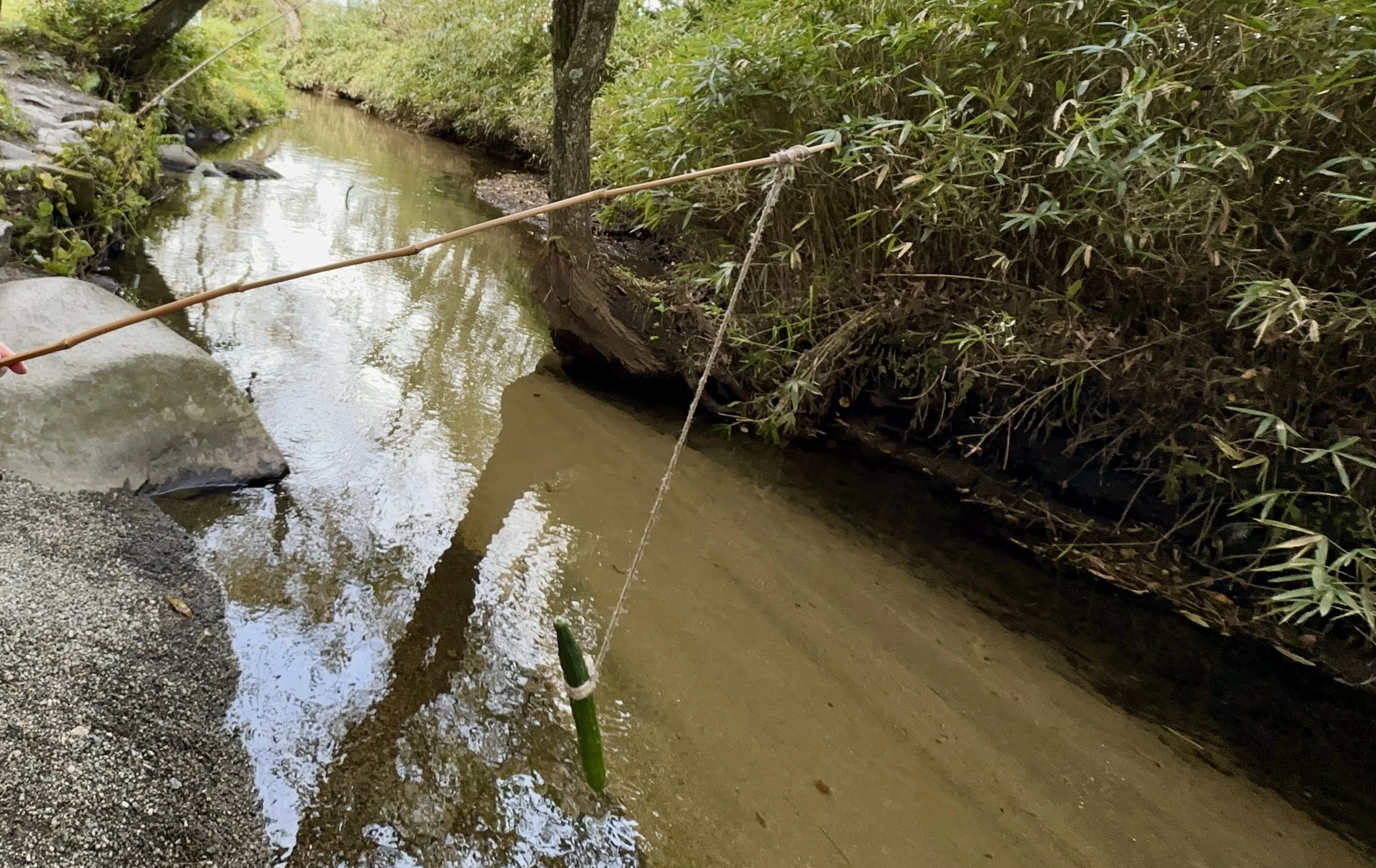 カッパ淵でカッパ釣り(現地にて撮影）
