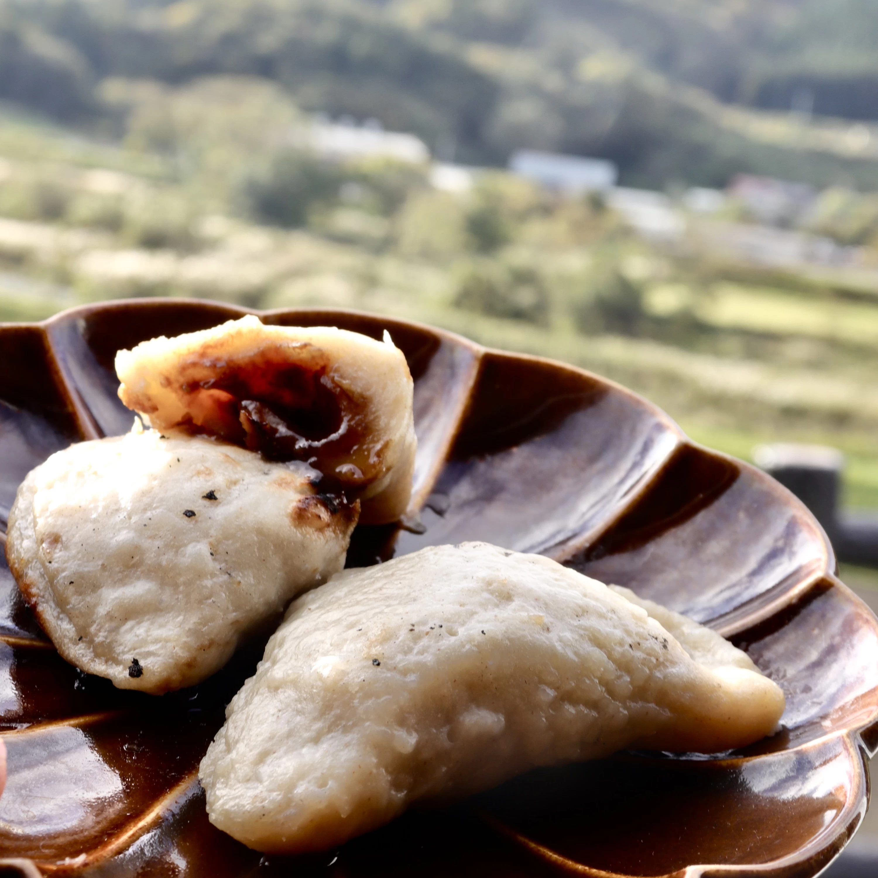 そば焼餅（現地にて撮影）