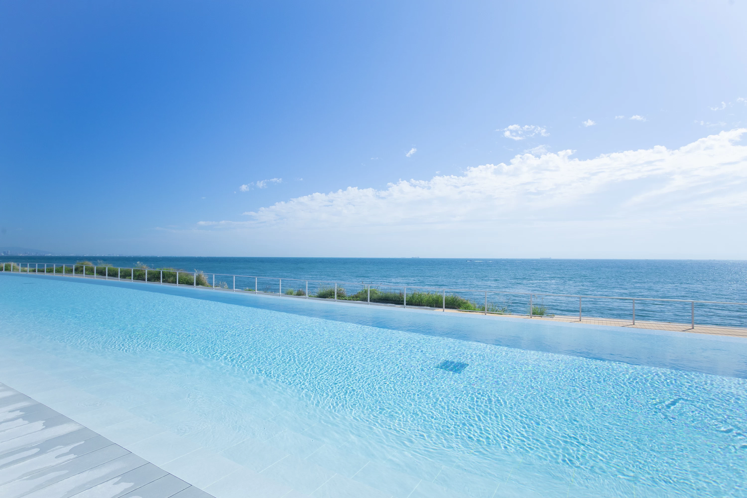 インフィニティ温泉プール「伊弉冉の湯湯（いざなみのゆゆ）」①