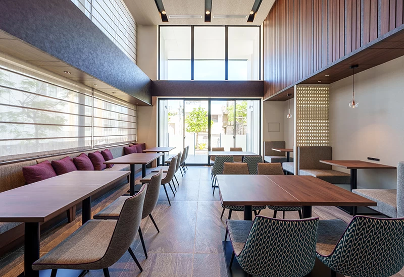 コンソルトラウンジ