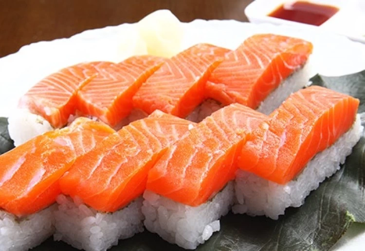 飛騨の極マス寿司