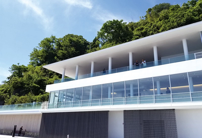 展望デッキからの景色は県内随一