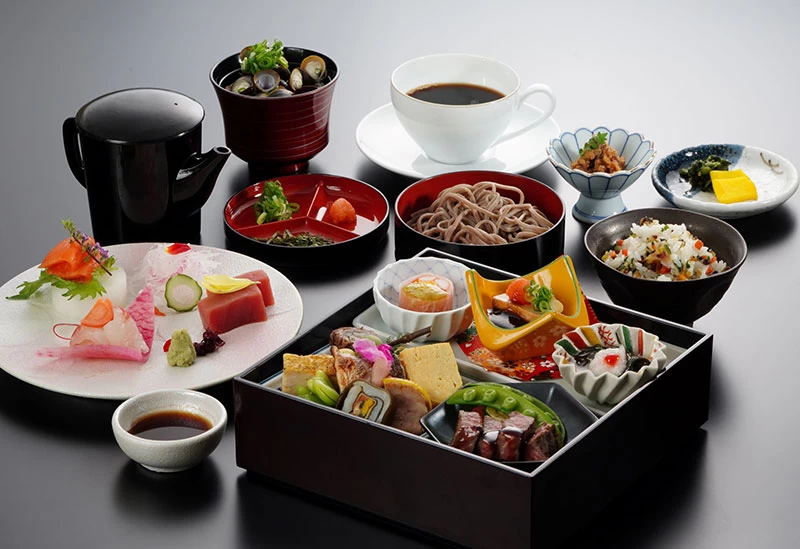 和・洋から選べる地元の食材を使用した料理