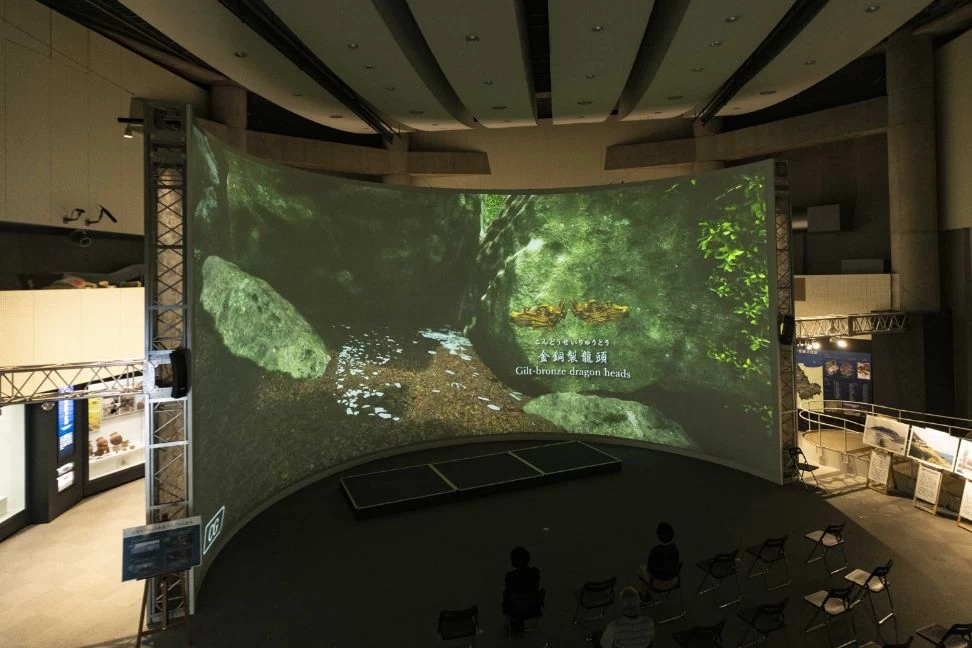 巨大スクリーン