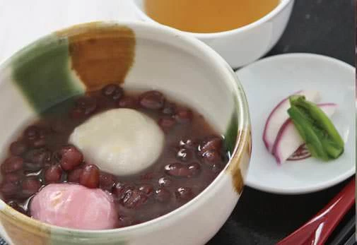 紅白餅入り出雲ぜんざい