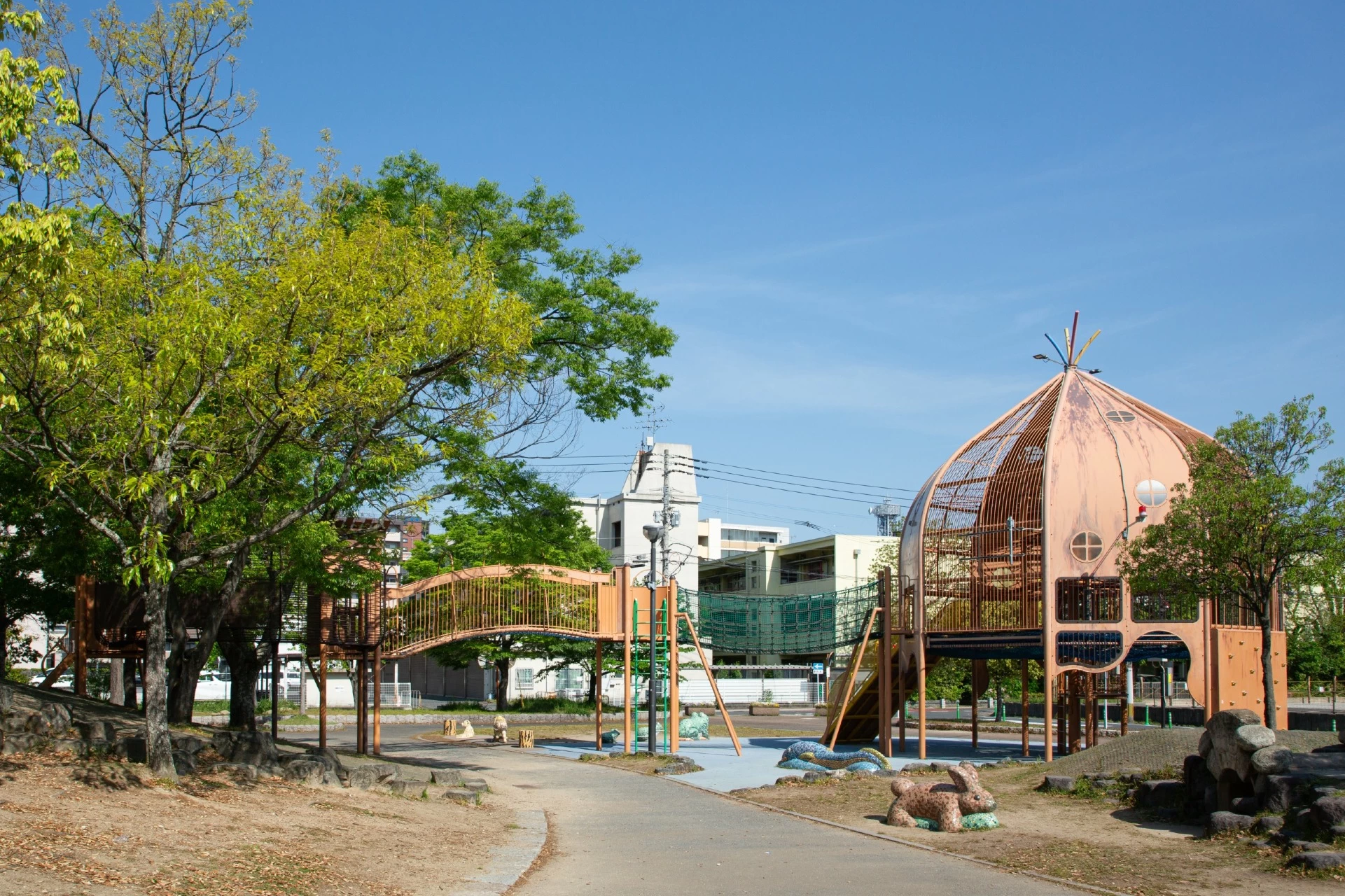 勝山公園はお子さん連れにも人気