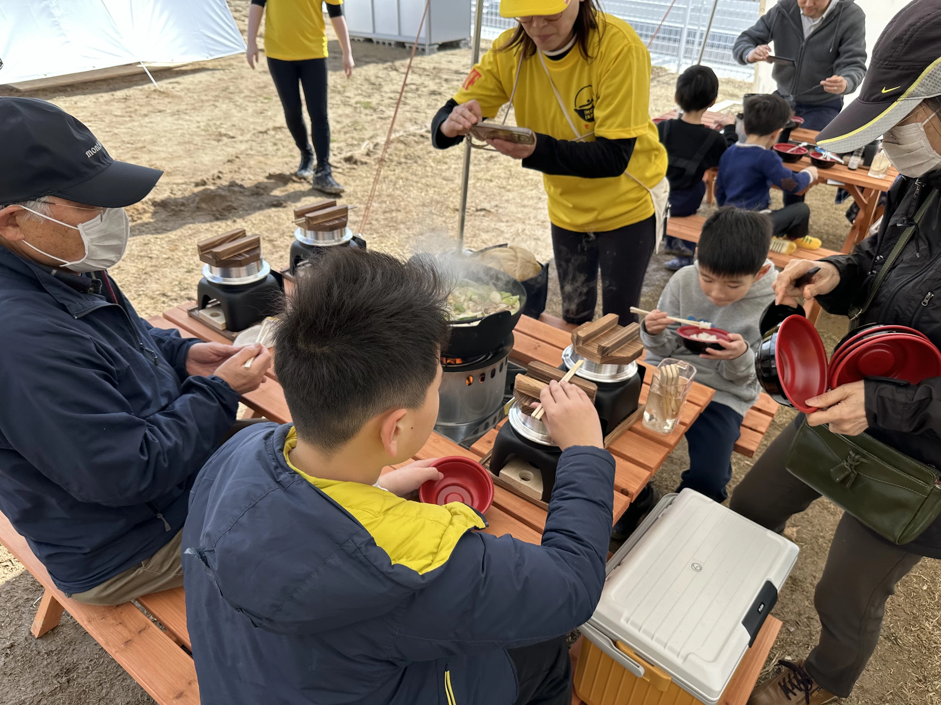 食事（現地にて撮影）