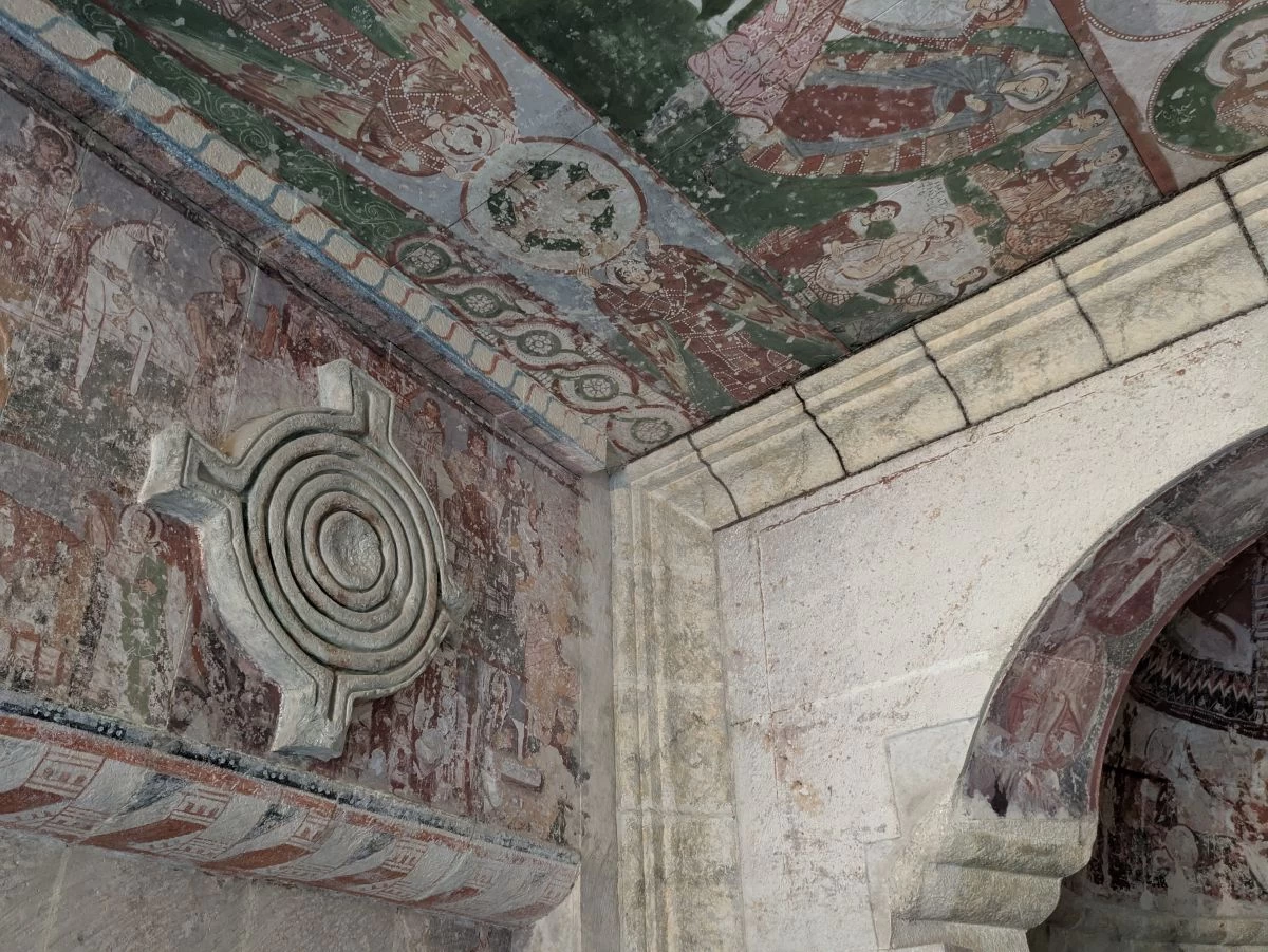 鮮やかな壁画（現地にて撮影）