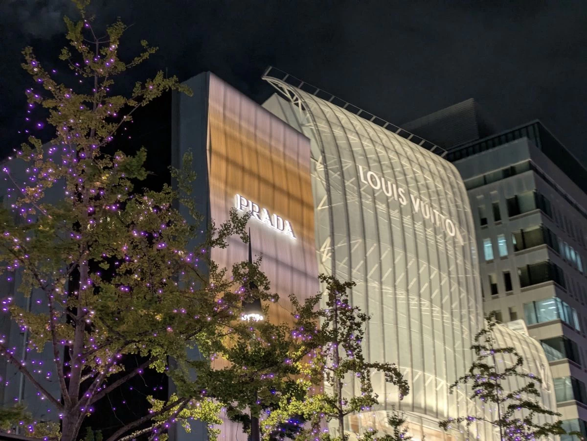 御堂筋八幡町前（現地にて撮影）