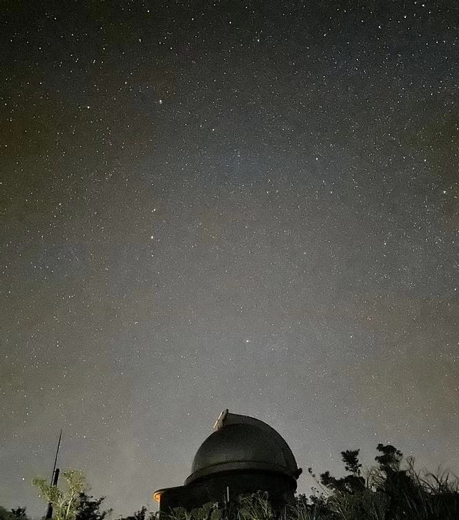 夜は満天の星が輝く