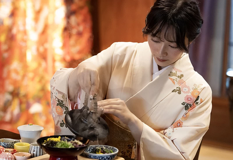 着物のままお食事が楽しめる